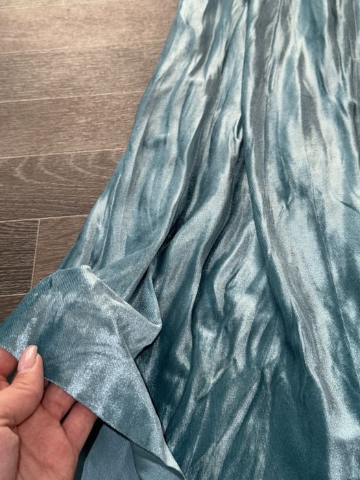 Продам теплое платье