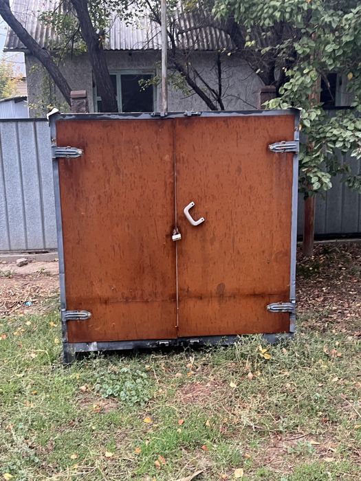 Продам тент в хорошем состоянии