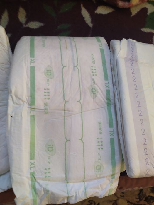 Продам памперсы для взрослого 4шт.
