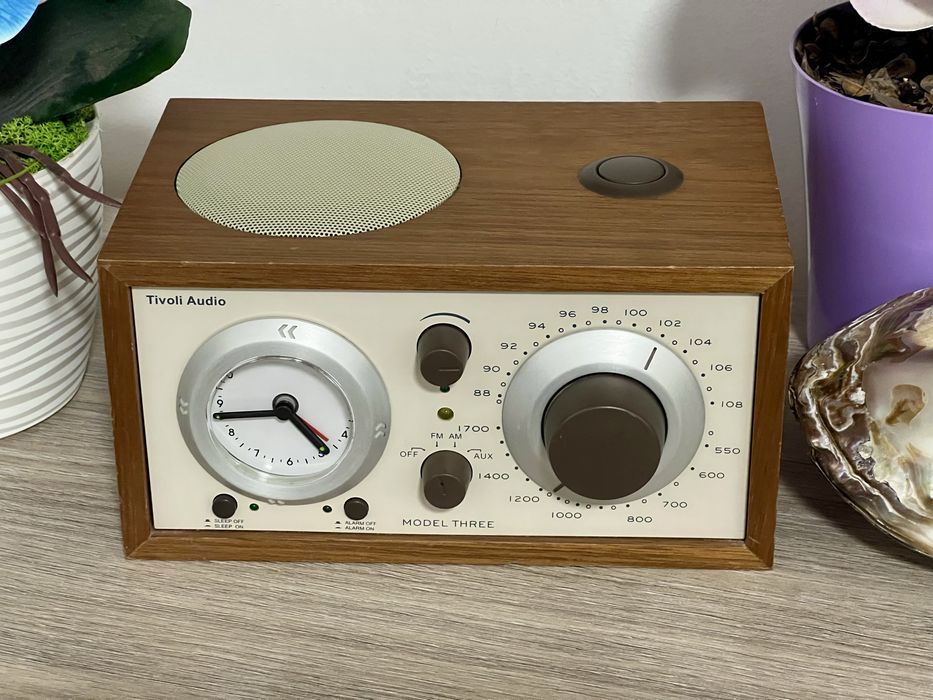 Radio Tivoli Audio model Three