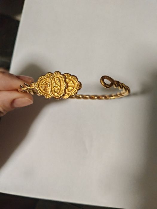 Aur de 14 k și 22 k