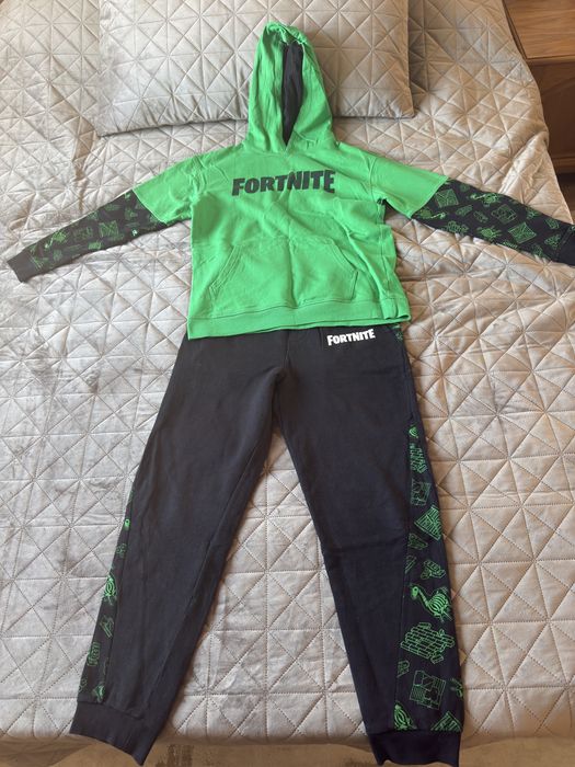 Hanorac cu pantaloni