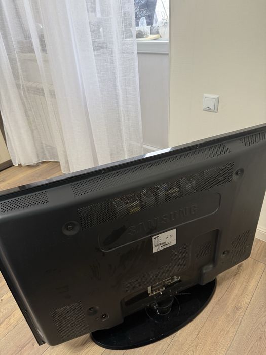 Телевизор Самсунг
