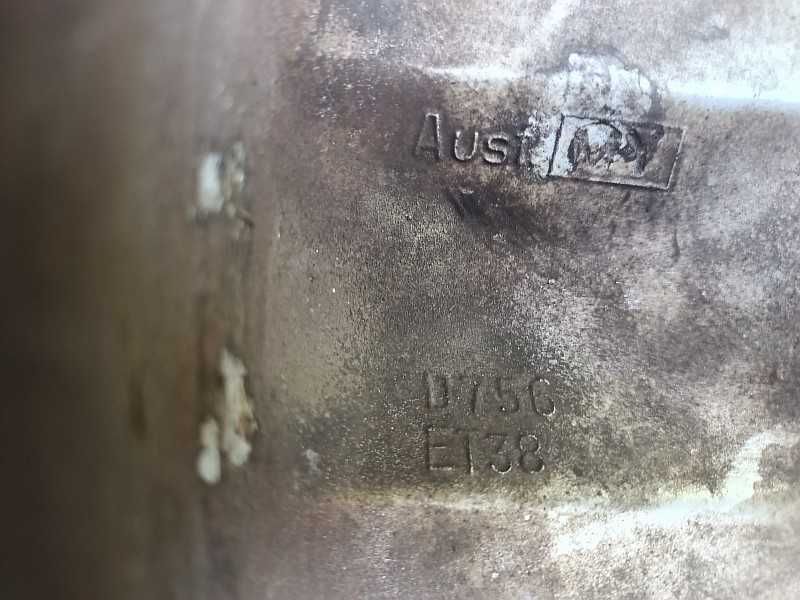 Продам оригинальные легкосплавные диски