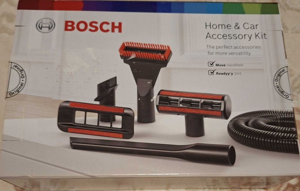 Aspirator Bosch BHN16L cu Set accesorii Bosch BHZTKIT1