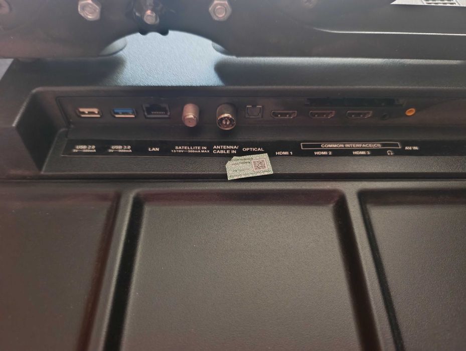 Artel 43 smart televizor