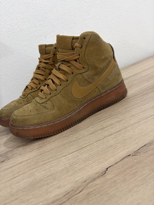 Vand adidasi nike trimti cu verificare marimea 36,5