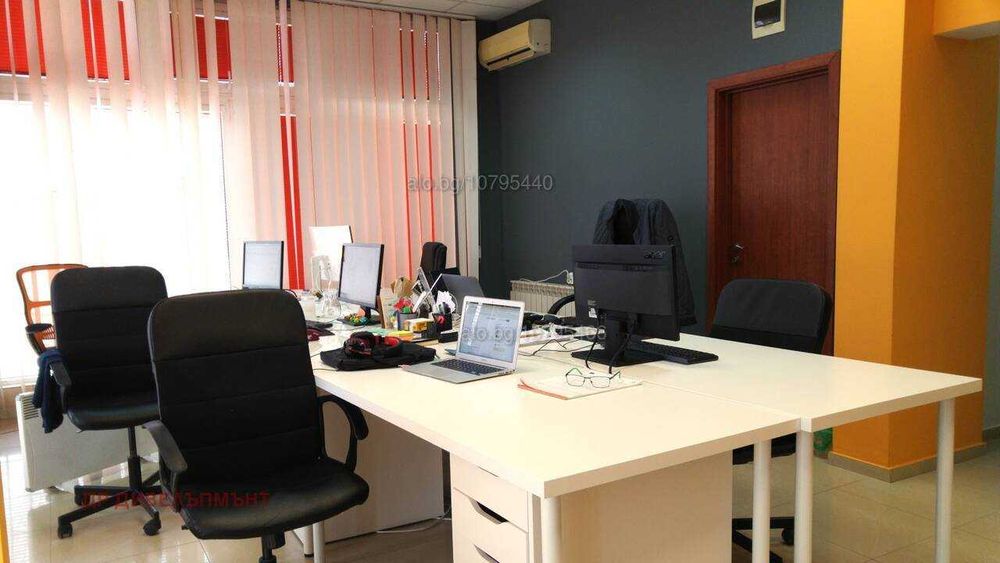 Дава се под наем Магазин в София, Младост 1 - 234 кв.м за 1783.98 € - Снимка #5