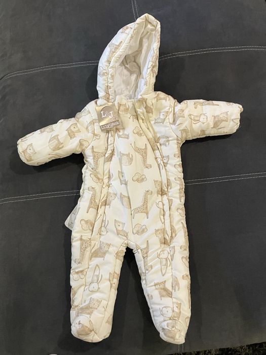 Бебешки космонавт зима