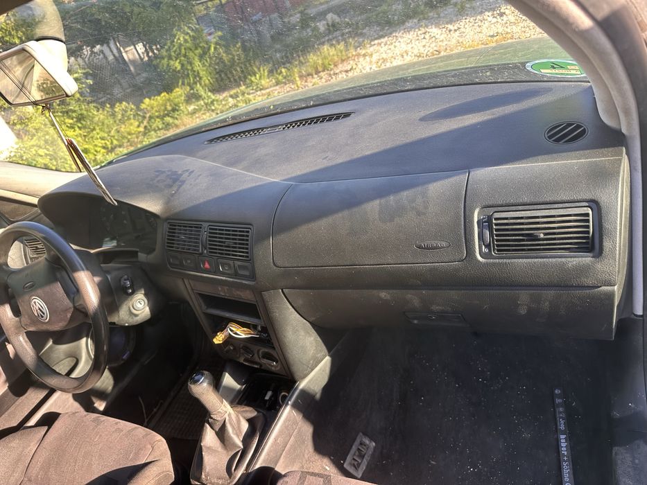 Golf 4 на части 1.6 16v