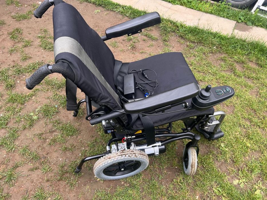 Електрически инвалиден стол Karma Ergo