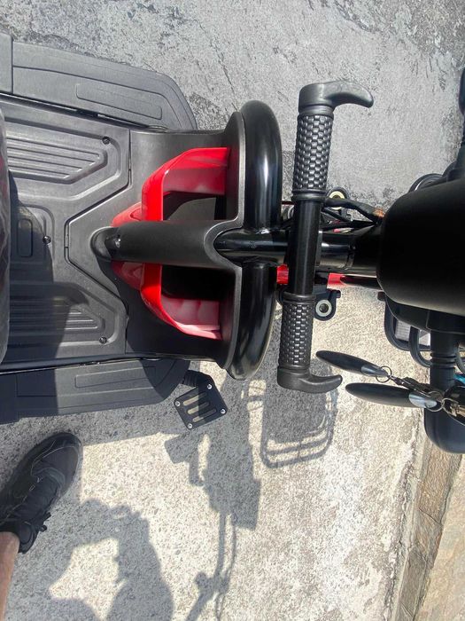 Електрическа триместна триколка MaxMotors X1 1500W Red