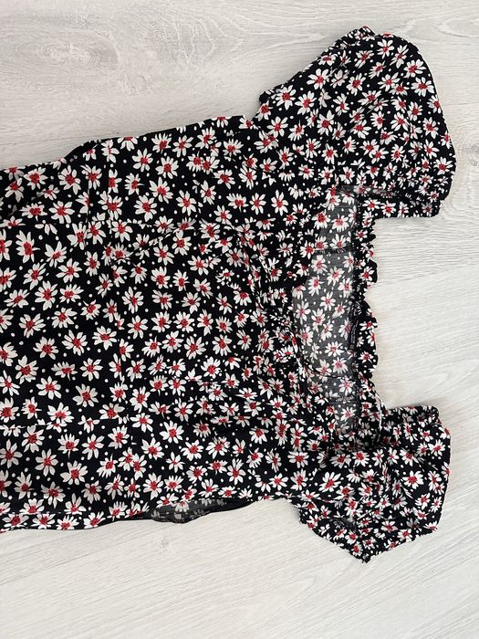 Къса рокля на цветенца ZARA