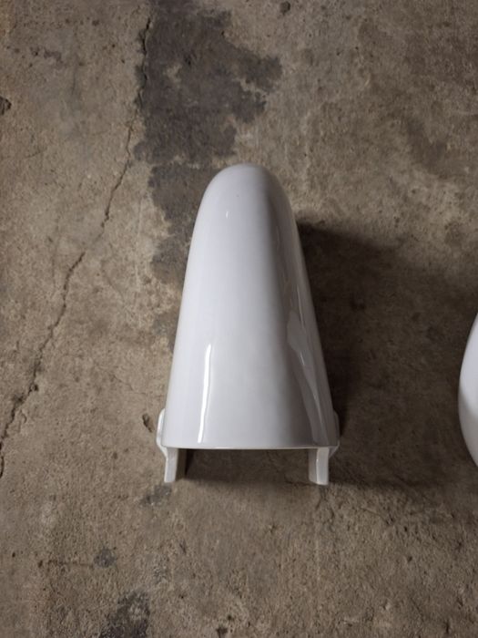 Порцеланова мивка с полуботуш