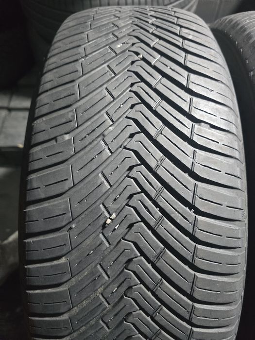 Vand 4 anvelope 215/60/18 CONTINENTAL all season