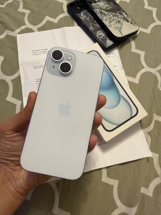 Продам iPhone 15 айфон 15