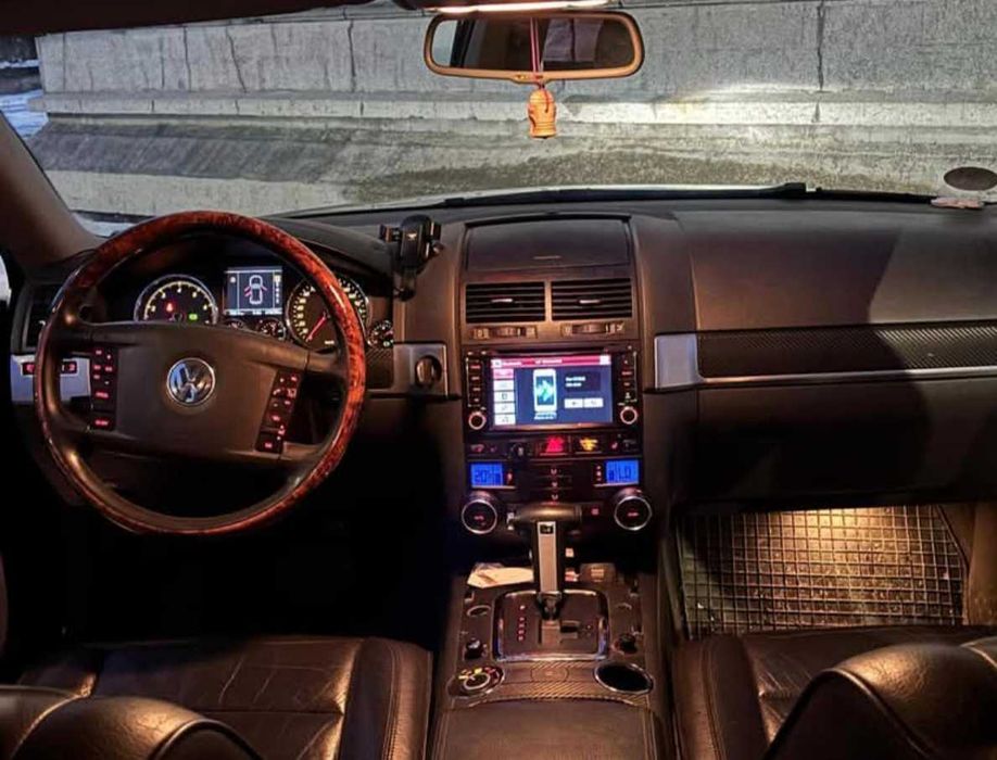 Când Volkswagen Touareg 3,2 L V6 Benzina + GPL consum mic