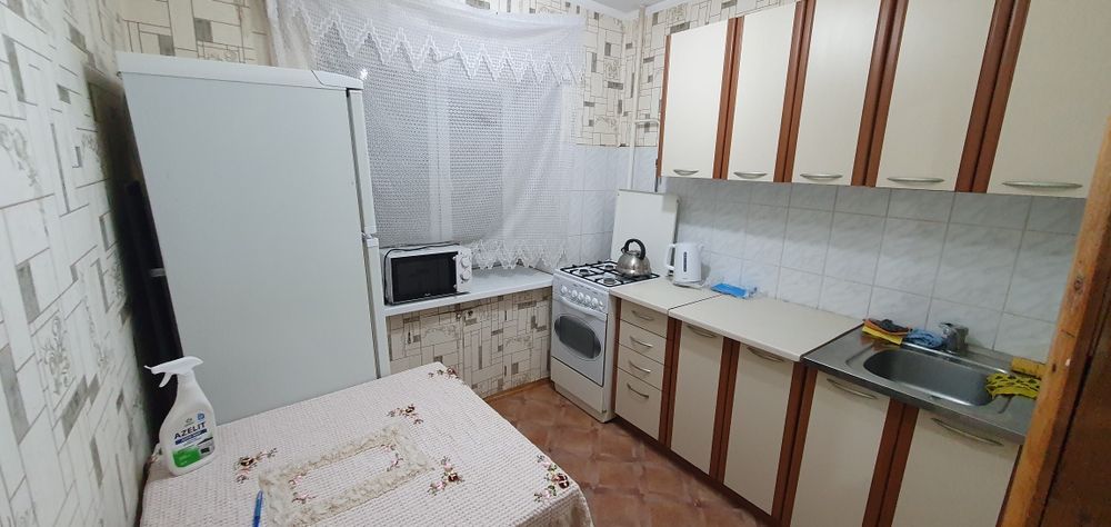 Сдаю 1 ком, центр, ост Карева, 3 поликлиника