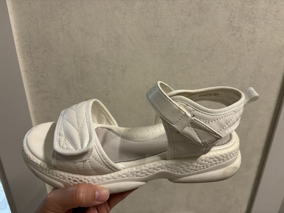 босоножки для девочки