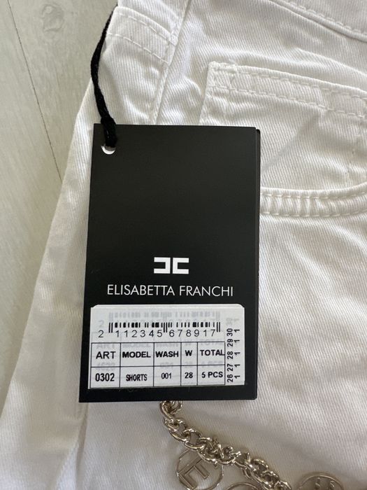 Blugi scurti albi noi EF