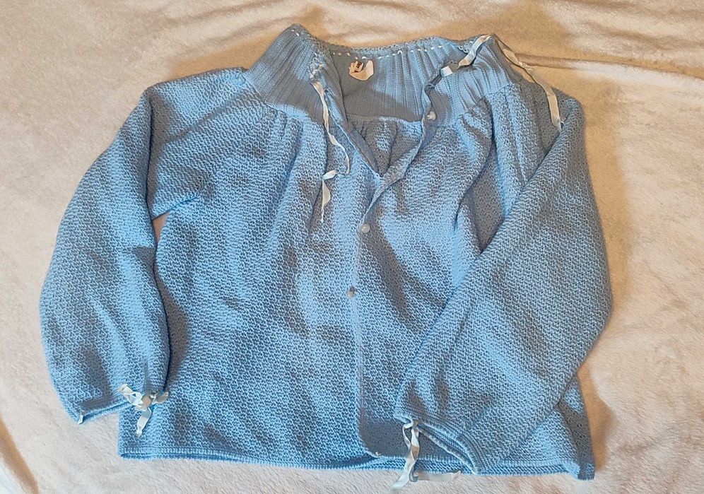 Луксозна италианска блуза в небесно синьо – плътна плетка