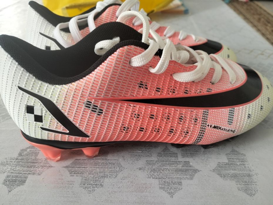 Обувь для футбол