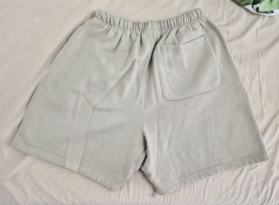Pantaloni loose Fear of God Fog bej