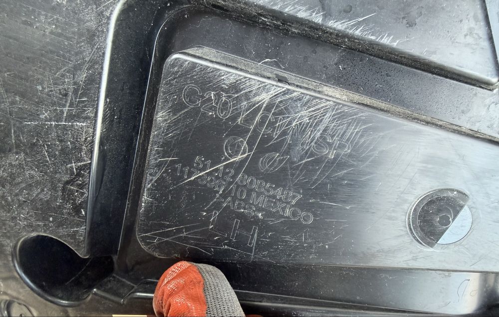 Държач за броня  BMW G20 MSP LCI