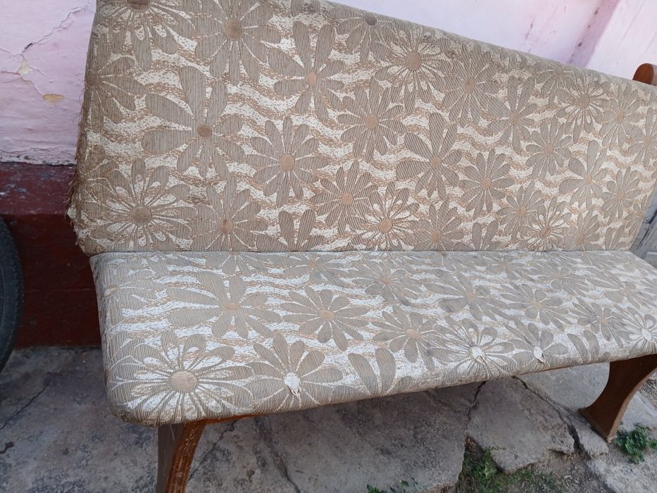 Диван - скамейке продаётся