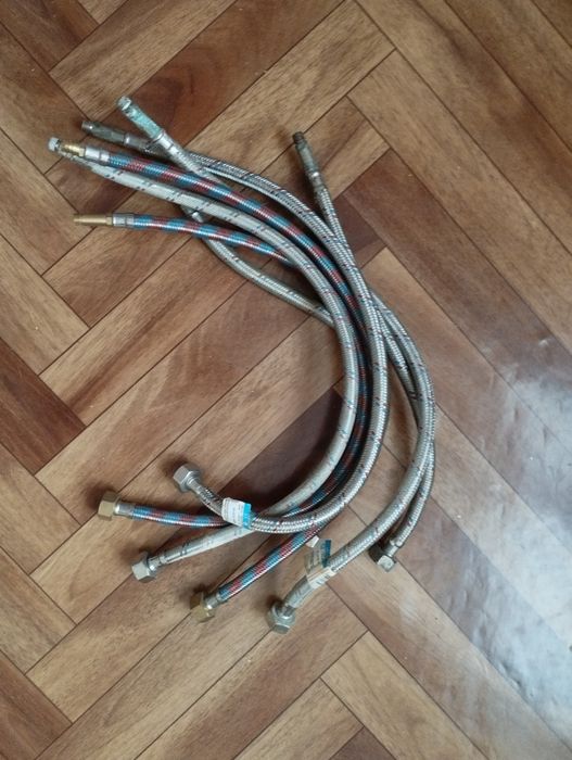 Cантехника запчасти шланги