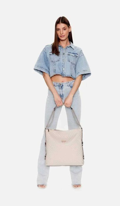 Дамска чанта Guess