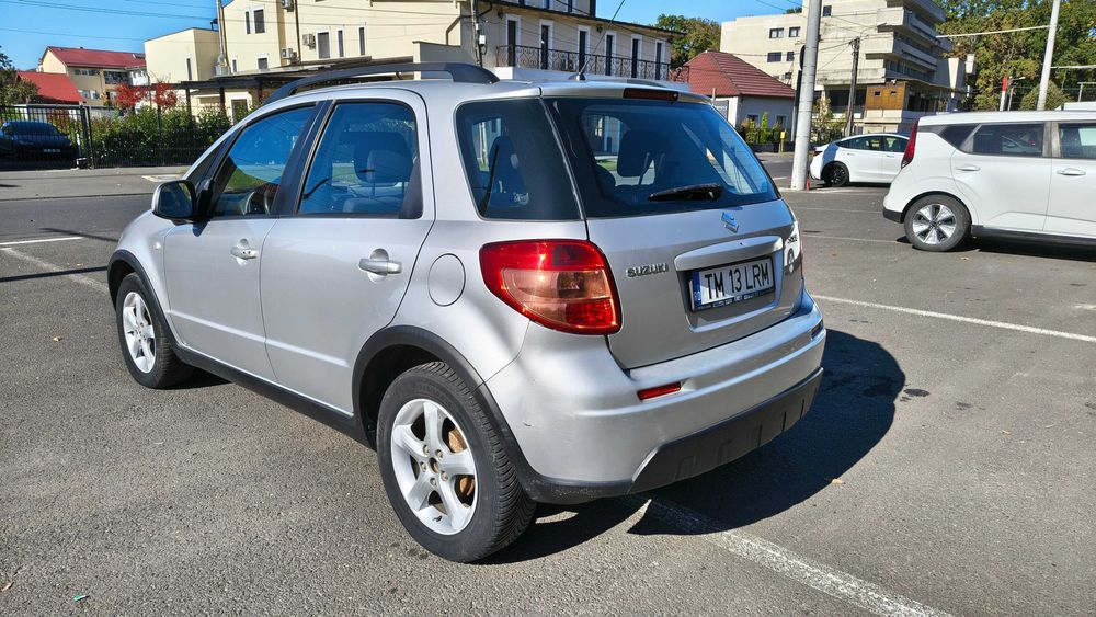 Suzuki SX4 1.6i 2WD