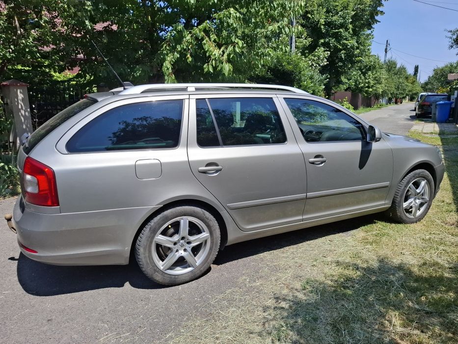 SKODA Octavia 2011 — imagine 3