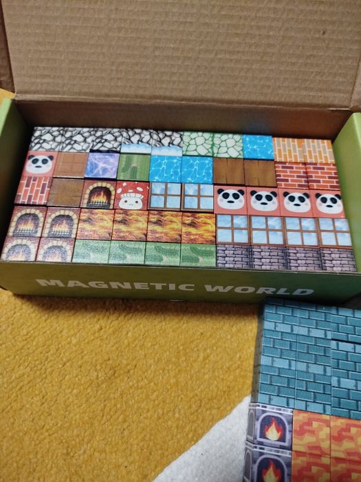 Магнитни кубчета.