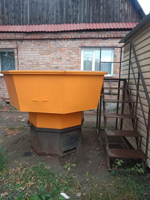 Чан банный с лесницей