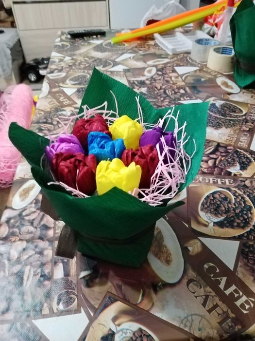 Ръчно изработени цветя по поръчка