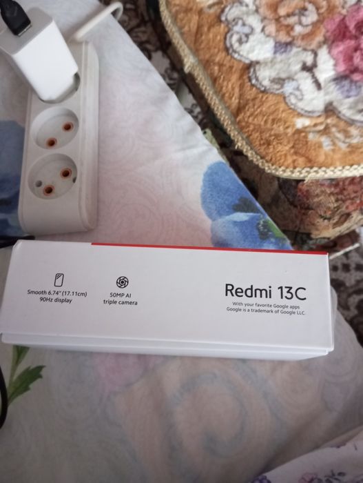 продаю смартфон в