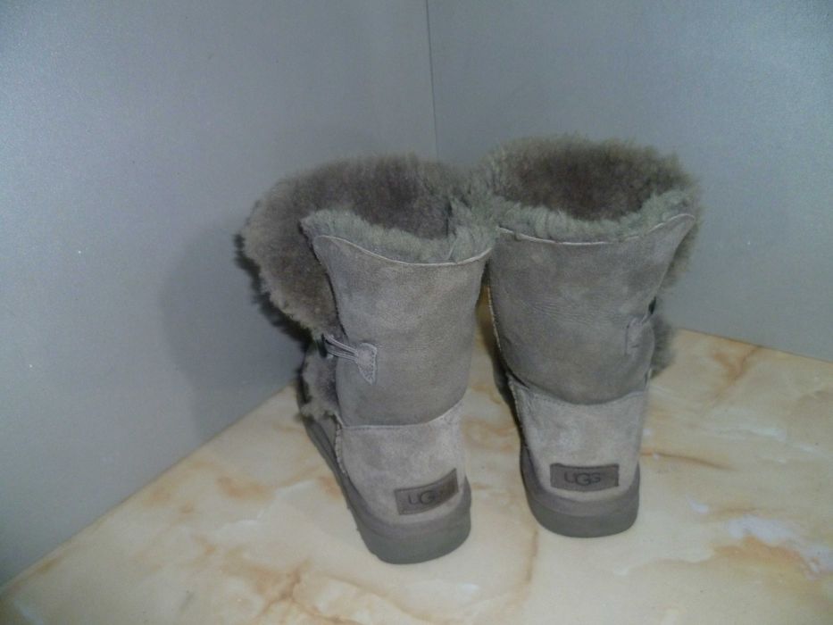 UGG оригинални ботуши №38