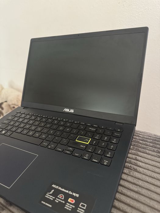 Laptop ASUS Vivobook Go 15 R522KAB-BR1056, Intel Celeron N4020 pana la 2.8GHz, 15.6" HD, 8GB, SSD 512GB, Intel UHD Graphics 600, Free DOS, negru