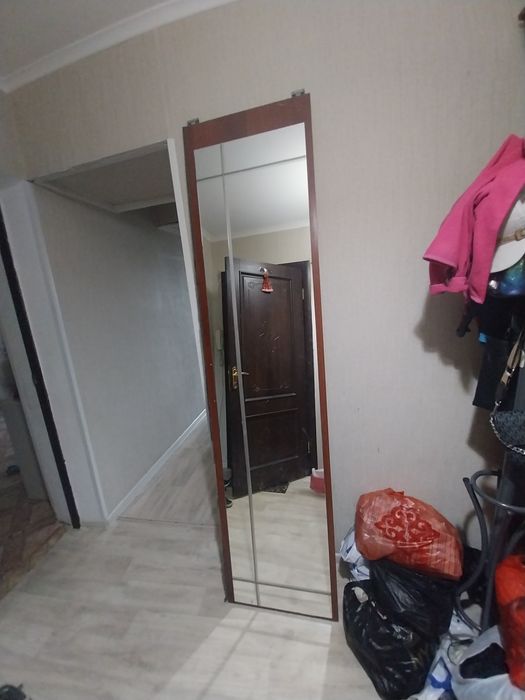 Продам длиное зеркало