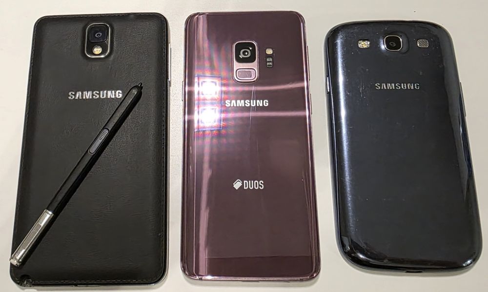 Galaxy S3, S9 и Note3 в комплект за части