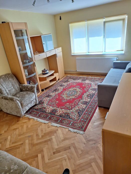Închiriez apartament 2 camere