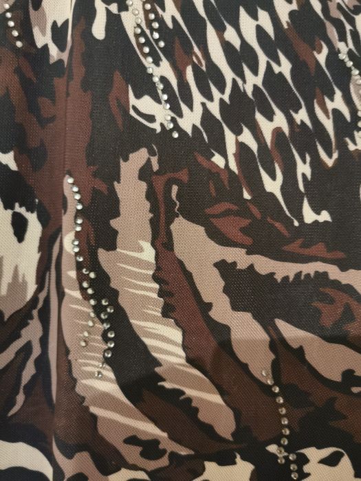 Различни празнични рокли л хл