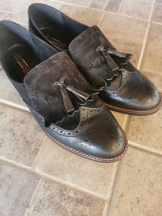 Sandale și pantofi din piele naturala interior exterior