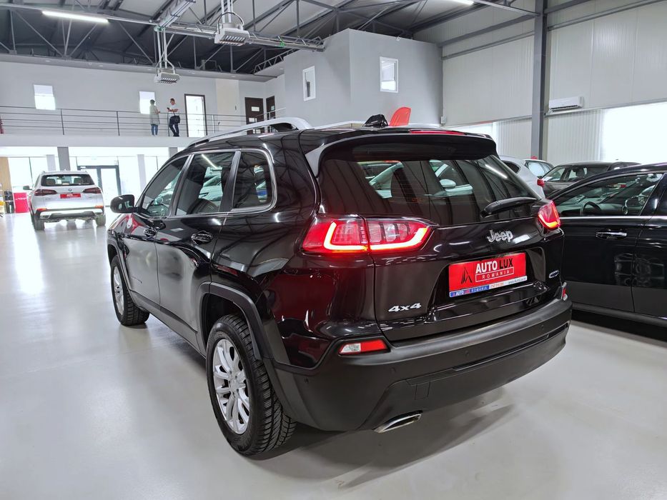 Jeep Cherokee Posibilitate Rate / Garantie pana la 3 Ani/ Istoric Service