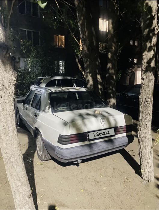 Mersedes benz 190