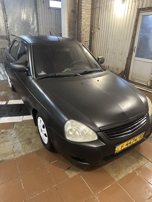 Продам Приору 2010 год