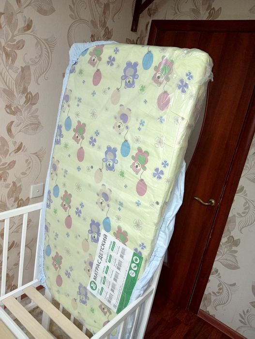 Детский кровать новый