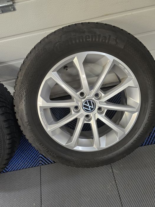 16” VW джанти BORBET + Continental WinterContact TS870
