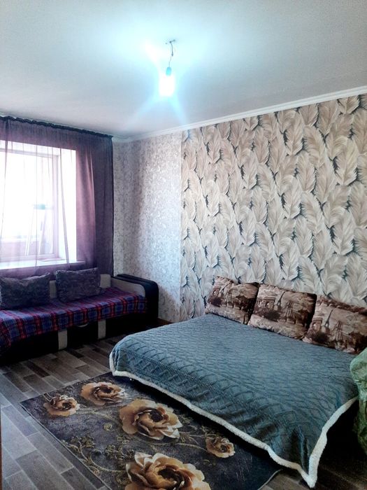 Сдам 1 ком квартиру посуточно